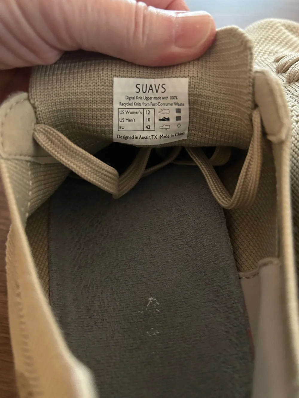 SUAVS Comfort Knit Lace-Up Sneakers - Beige Size 10 EUC